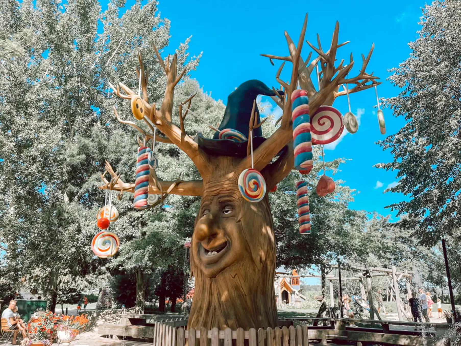 hansengrietje_talking_tree_tracopen